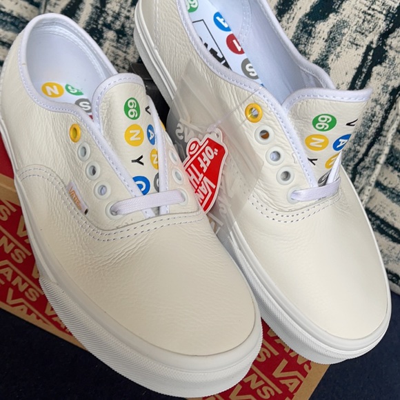 Vans Authentic NYC True White/True White WMNS - Picture 7 of 16